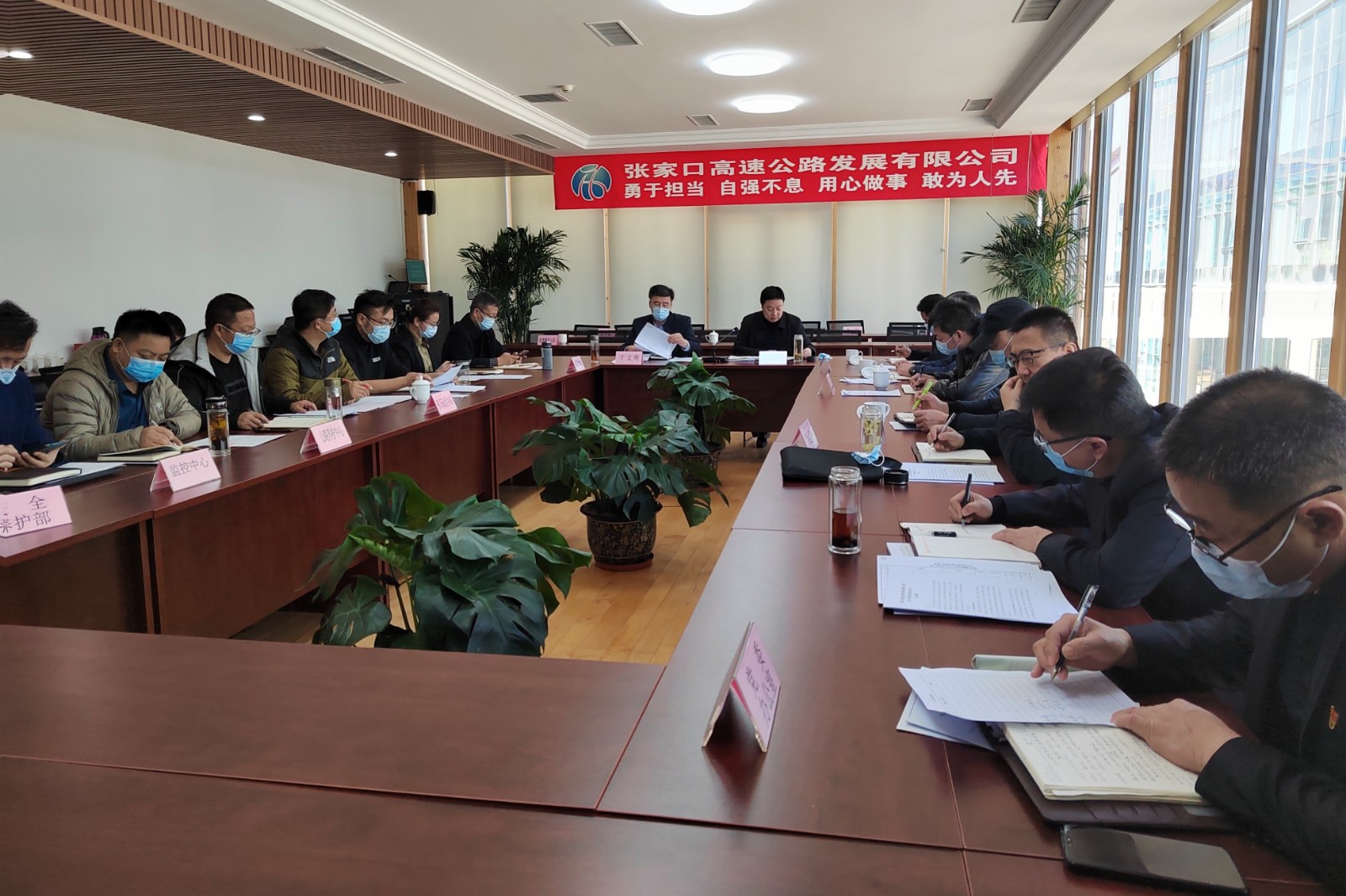 1648805154448141.jpg b1f595a7-dd3f-4b2b-89c2-c400c1443afc.jpg